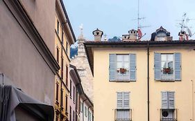 In-Town Como